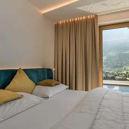 New! Viu By We Rent Apartment